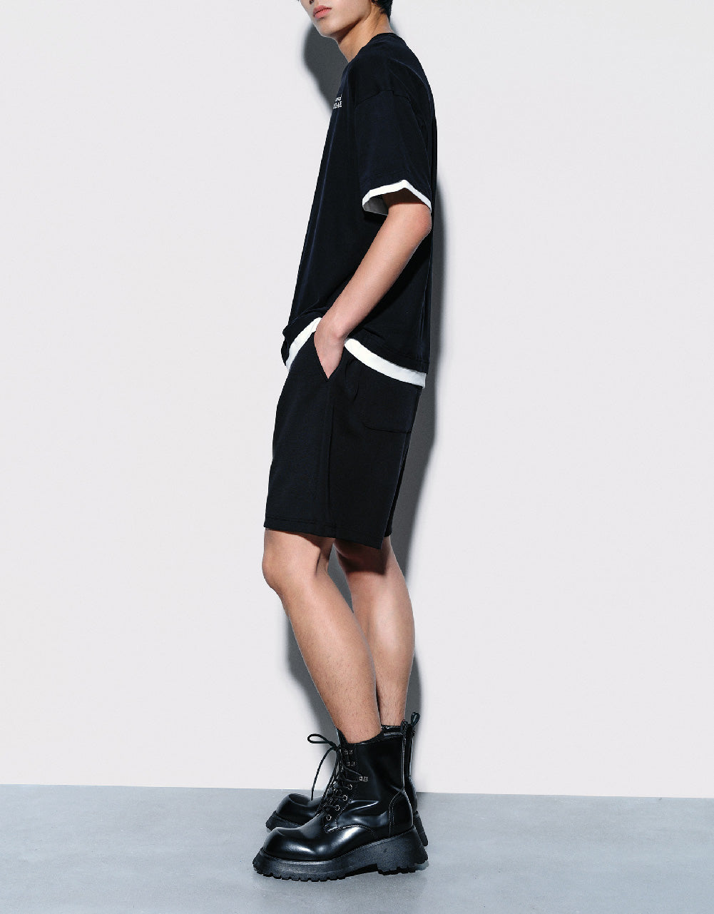 Elastic Waist Loose Shorts