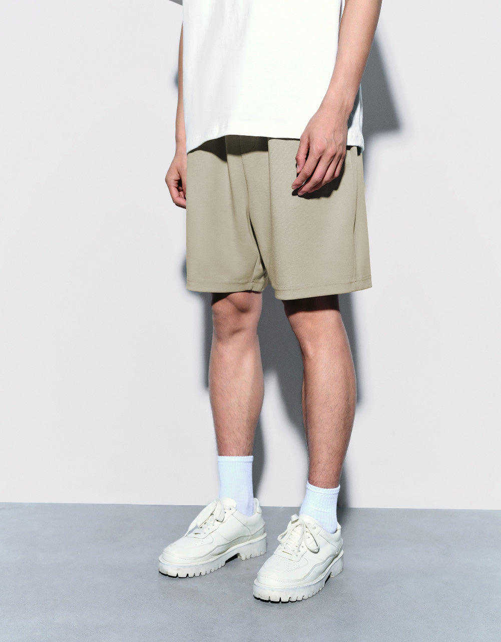 Elastic Waist Loose Shorts