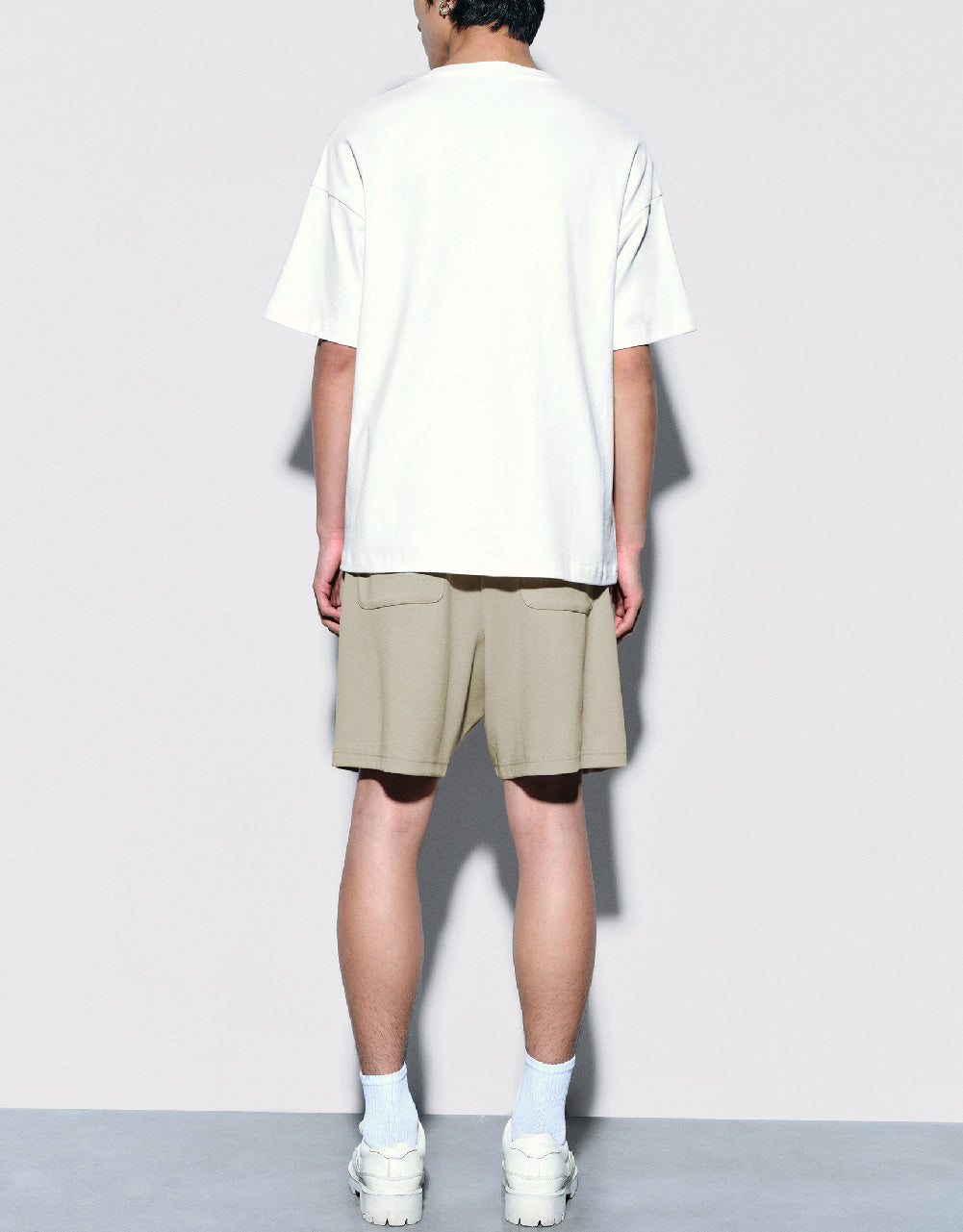 Elastic Waist Loose Shorts