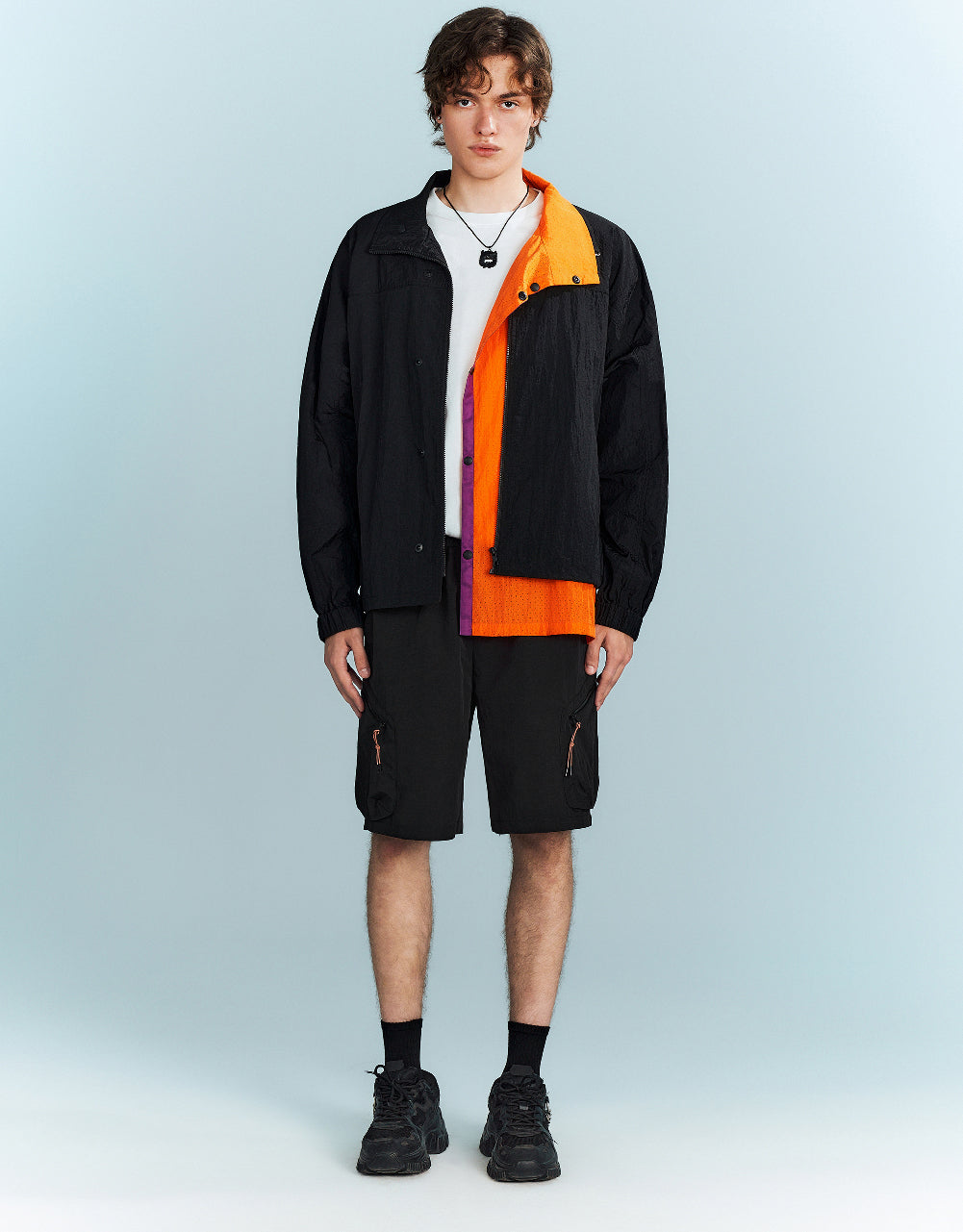 Drawstring Waist Loose Shorts