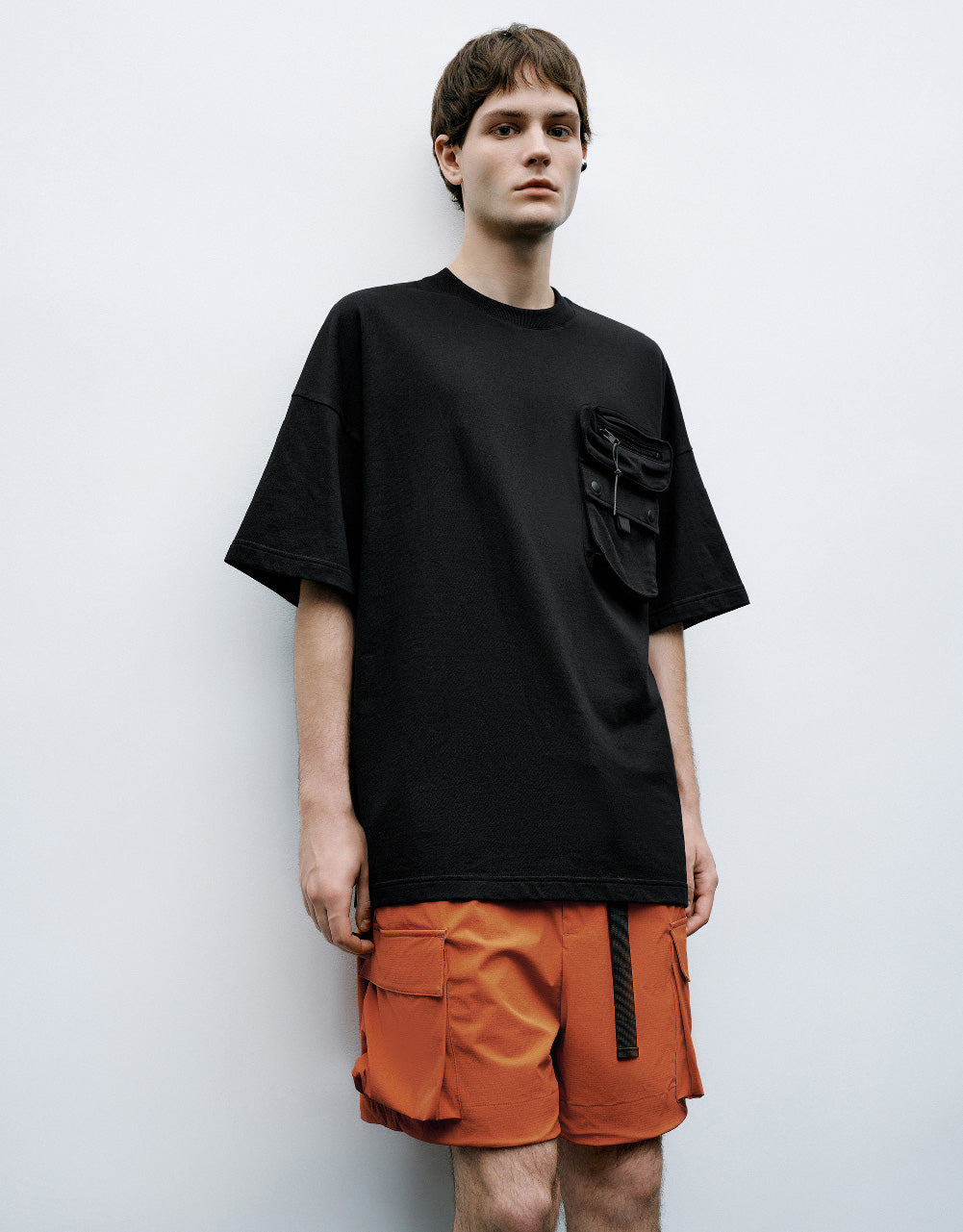 Elastic Waist Shorts With Pockets
