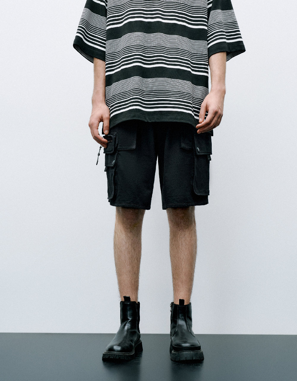 Drawstring Waist Shorts With Pockets