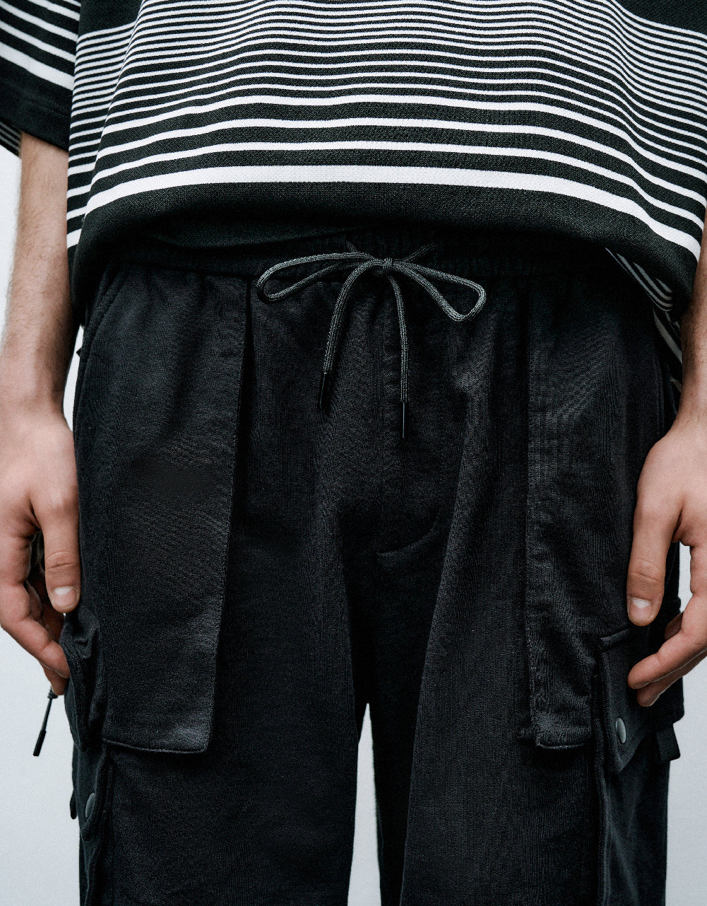 Drawstring Waist Shorts With Pockets
