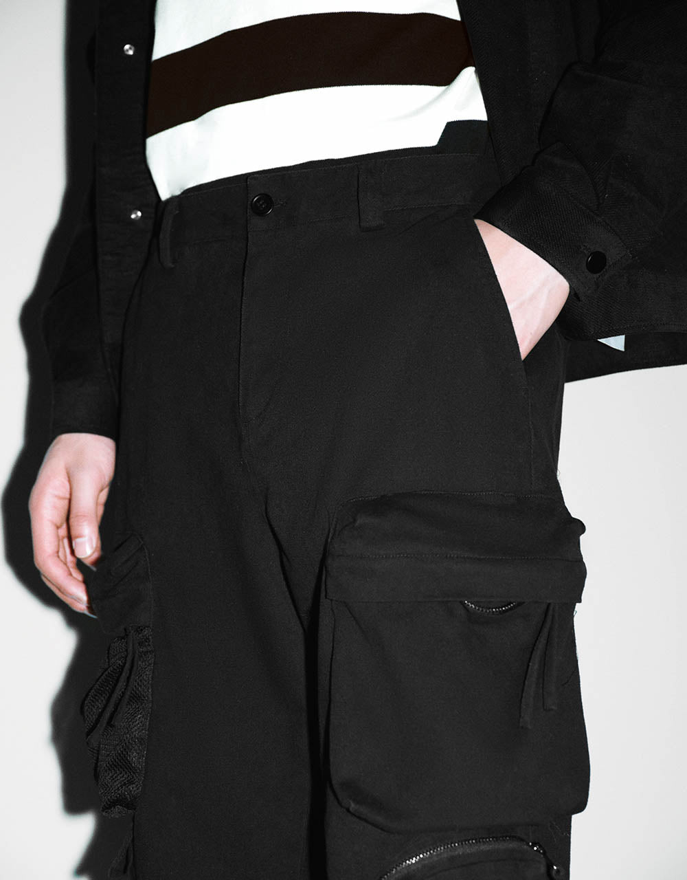 Multi Pockets Wide-Leg Pants