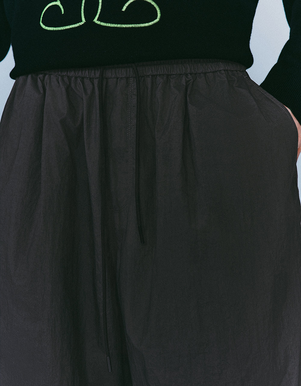 Elastic Waist Multi-Pocket Jogger Pants