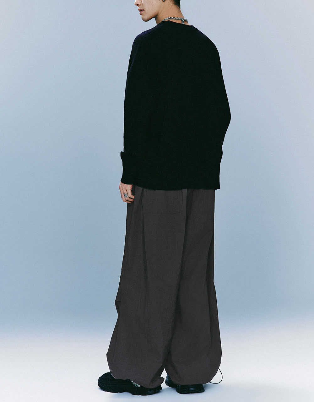Elastic Waist Multi-Pocket Jogger Pants