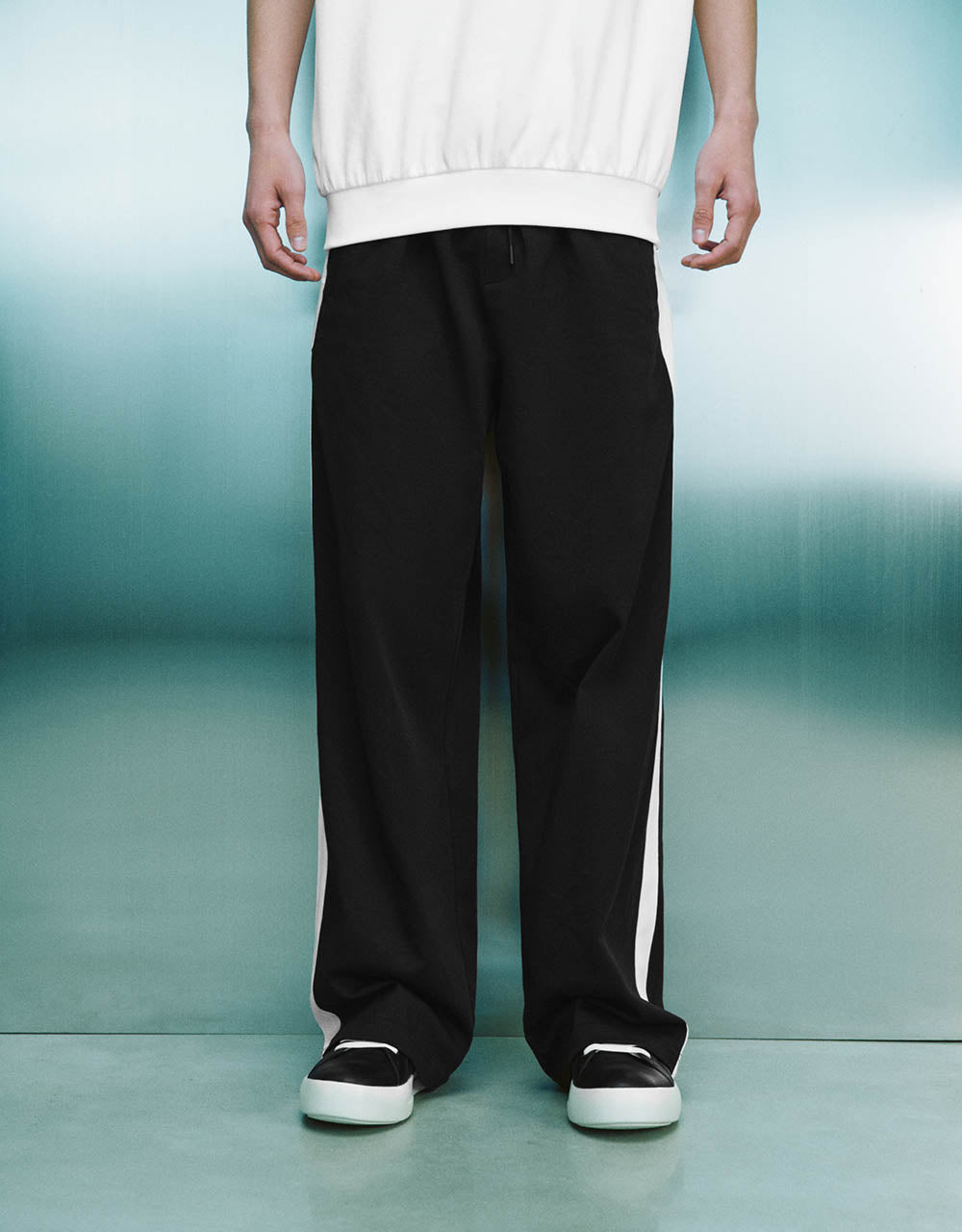 Drawstring Waist Knitted Wide-Leg Pants