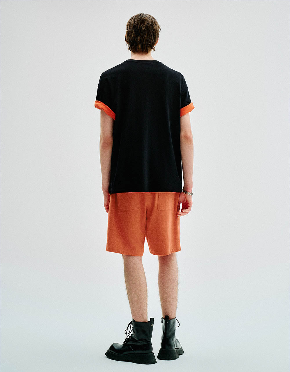 Drawstring Waist Loose Shorts