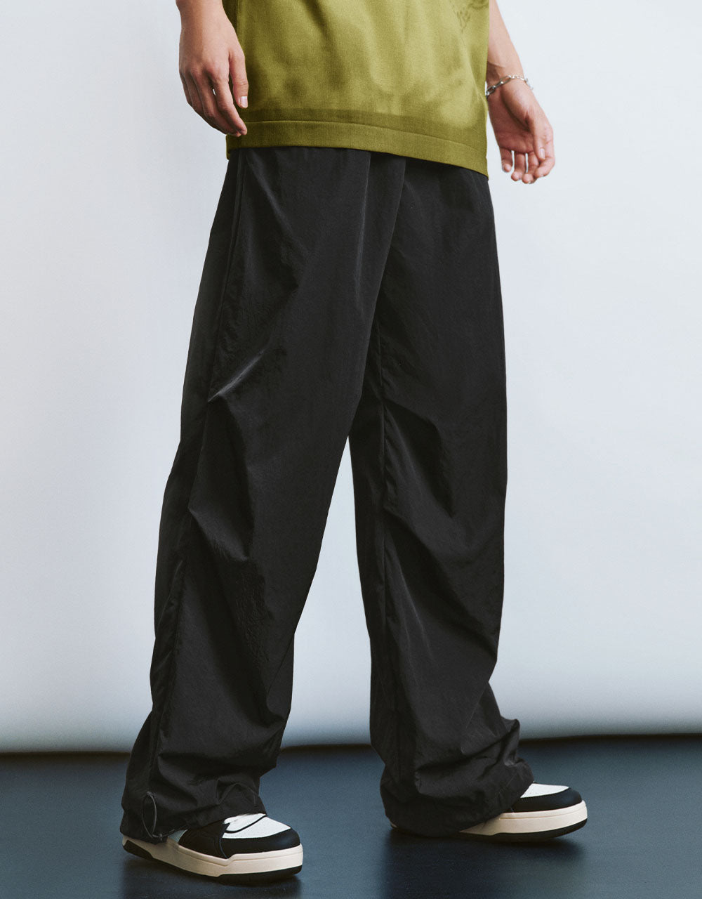 Elastic Waist Straight Pants