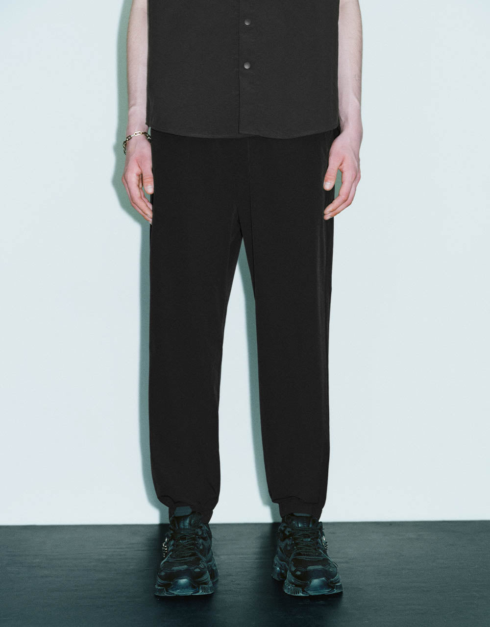 Drawstring Waist Loose Jogger Pants