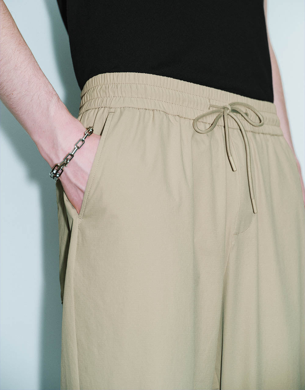 Drawstring Waist Loose Jogger Pants