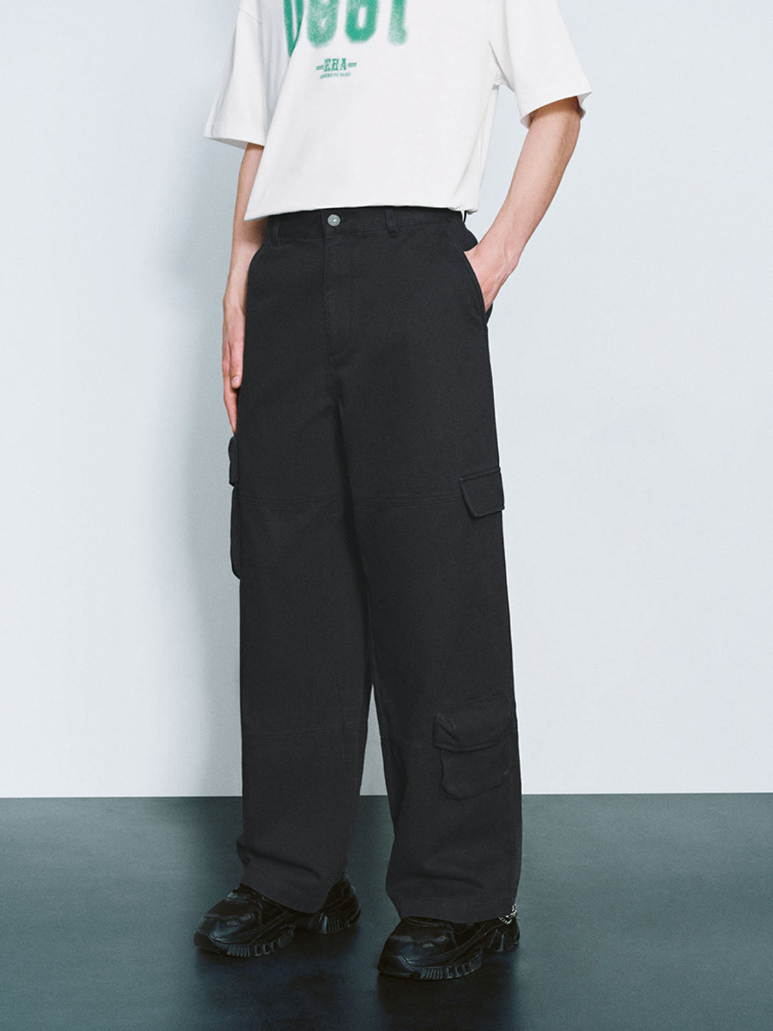 Wide-Leg Pants