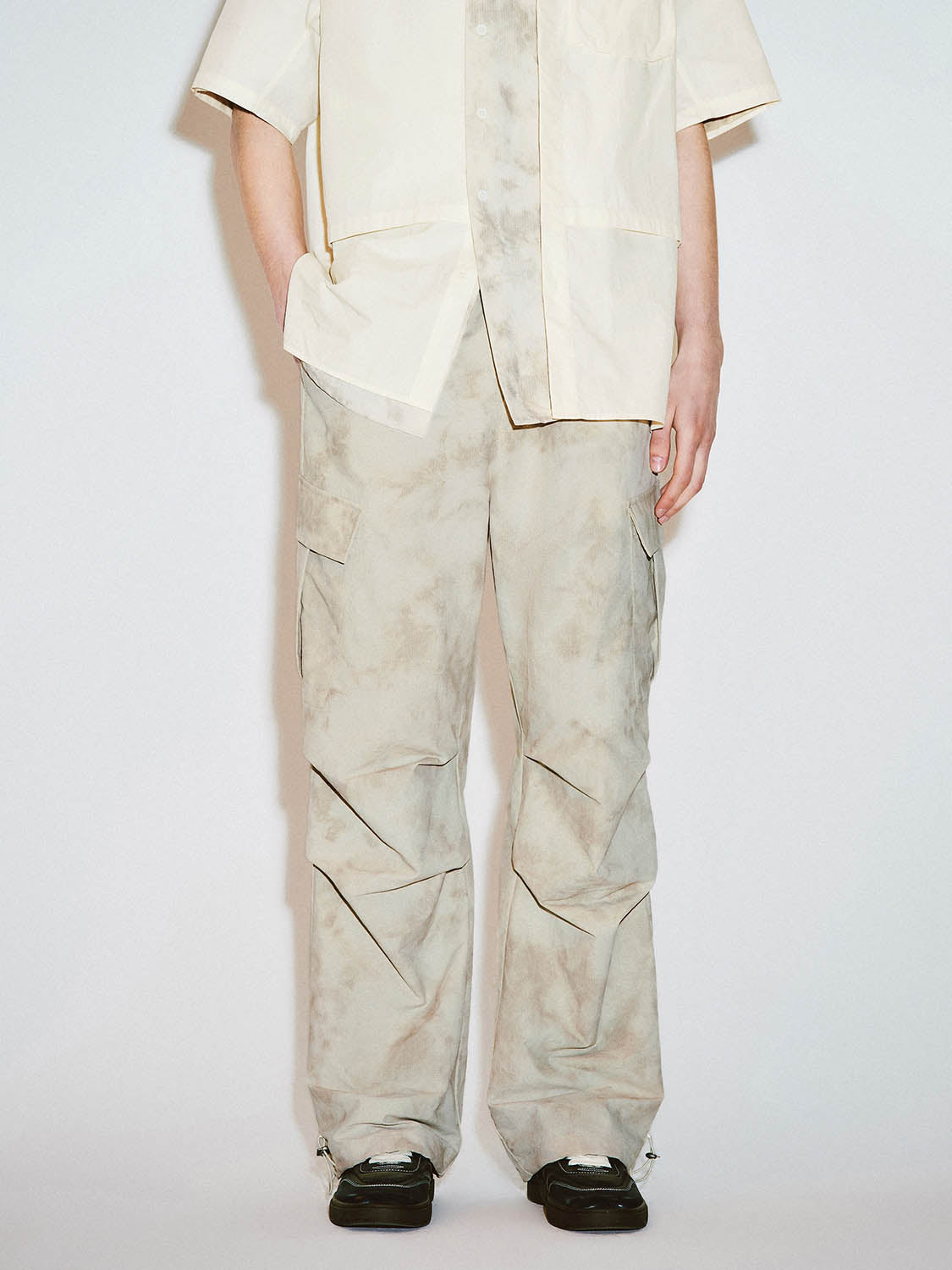 Wide-Leg Cargo Pants