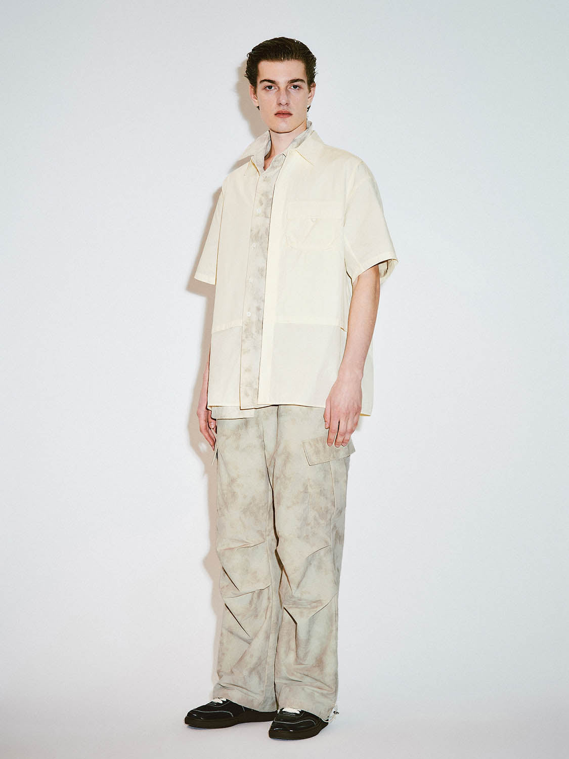 Wide-Leg Cargo Pants