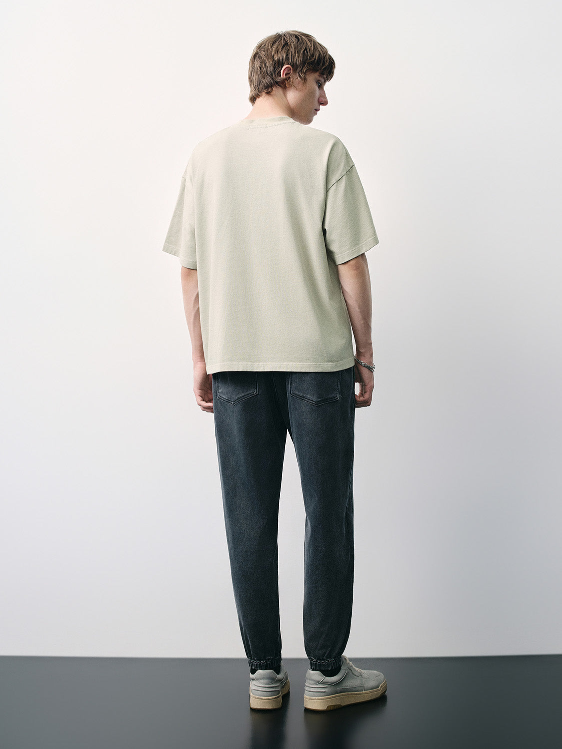 Drawstring Waist Loose Jeans