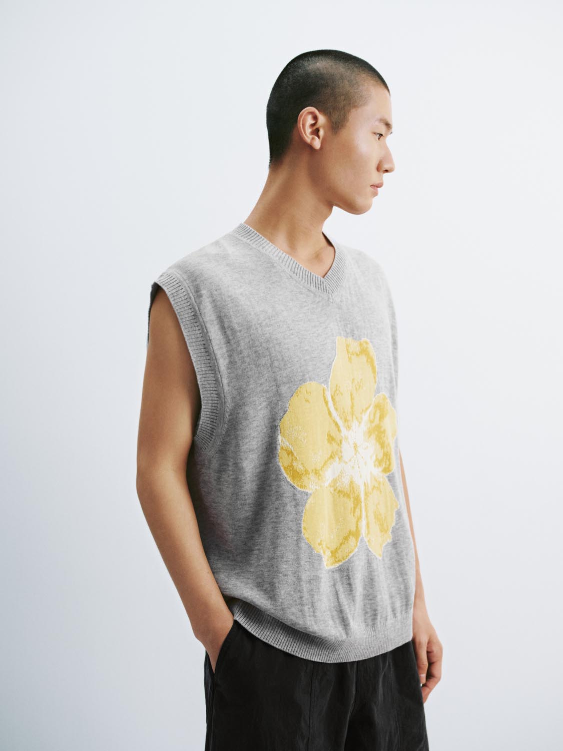 Knitted Sleeveless T-Shirts