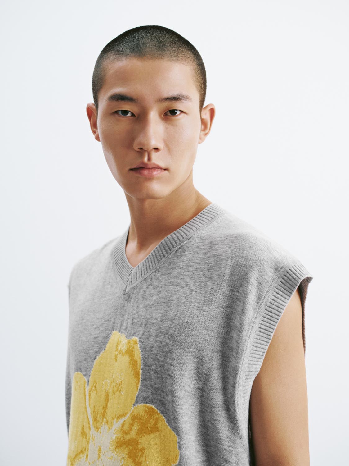 Knitted Sleeveless T-Shirts