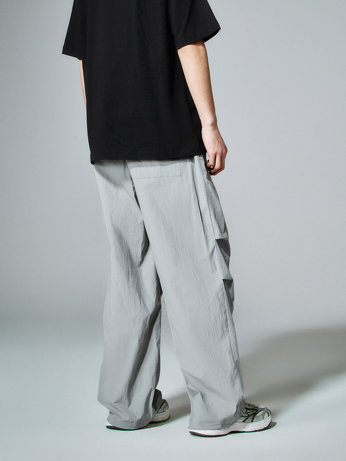 Wide-Leg Pants