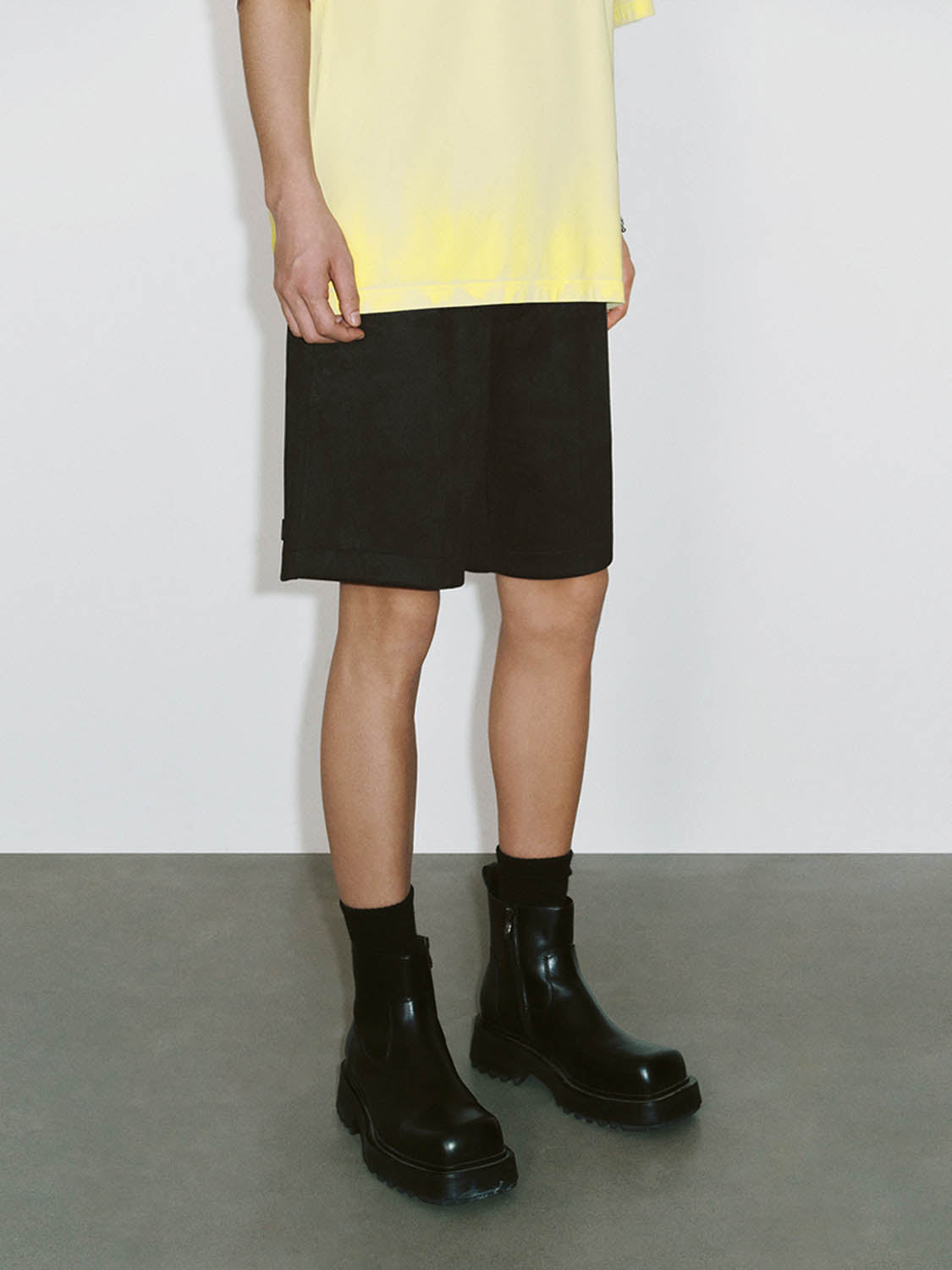 Loose Shorts