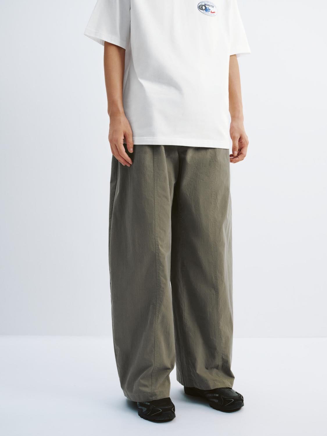 Curved-Leg Pants