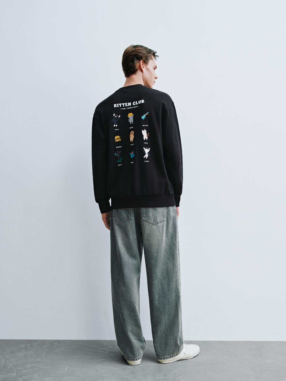 Contrast Trim Sweatshirts
