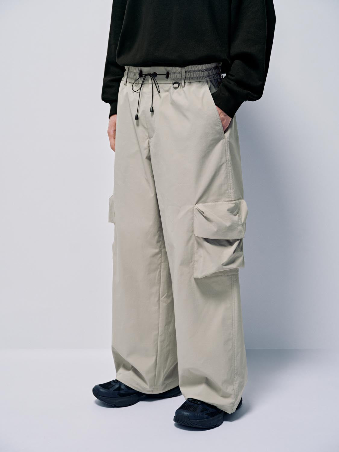 Wide Leg Cargo Pants