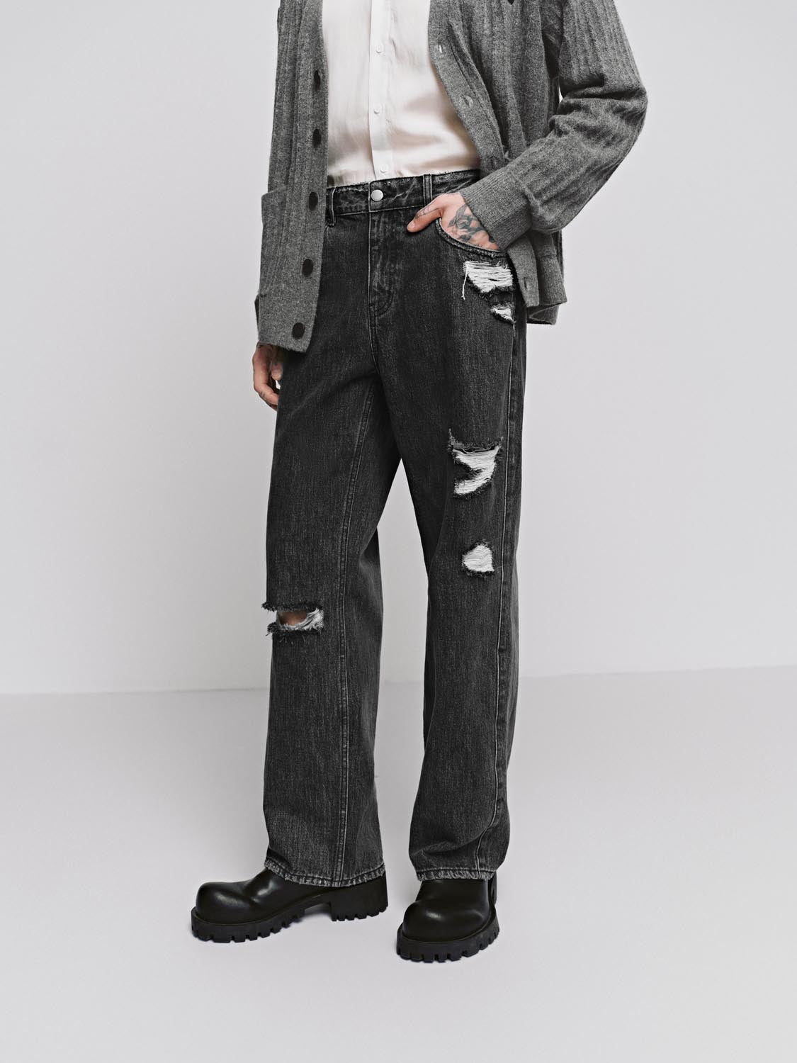Ripped Wide-Leg Jeans
