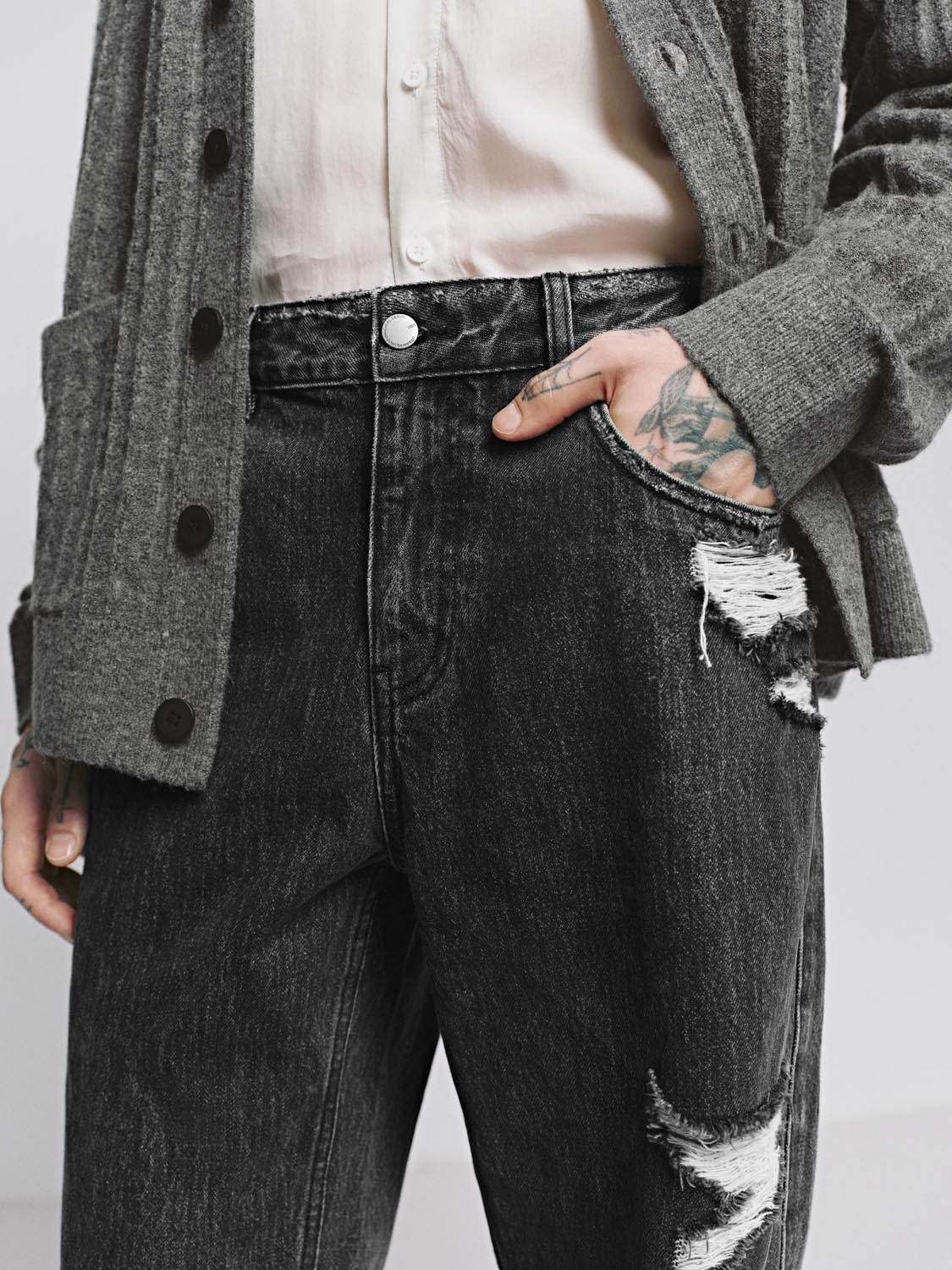 Ripped Wide-Leg Jeans