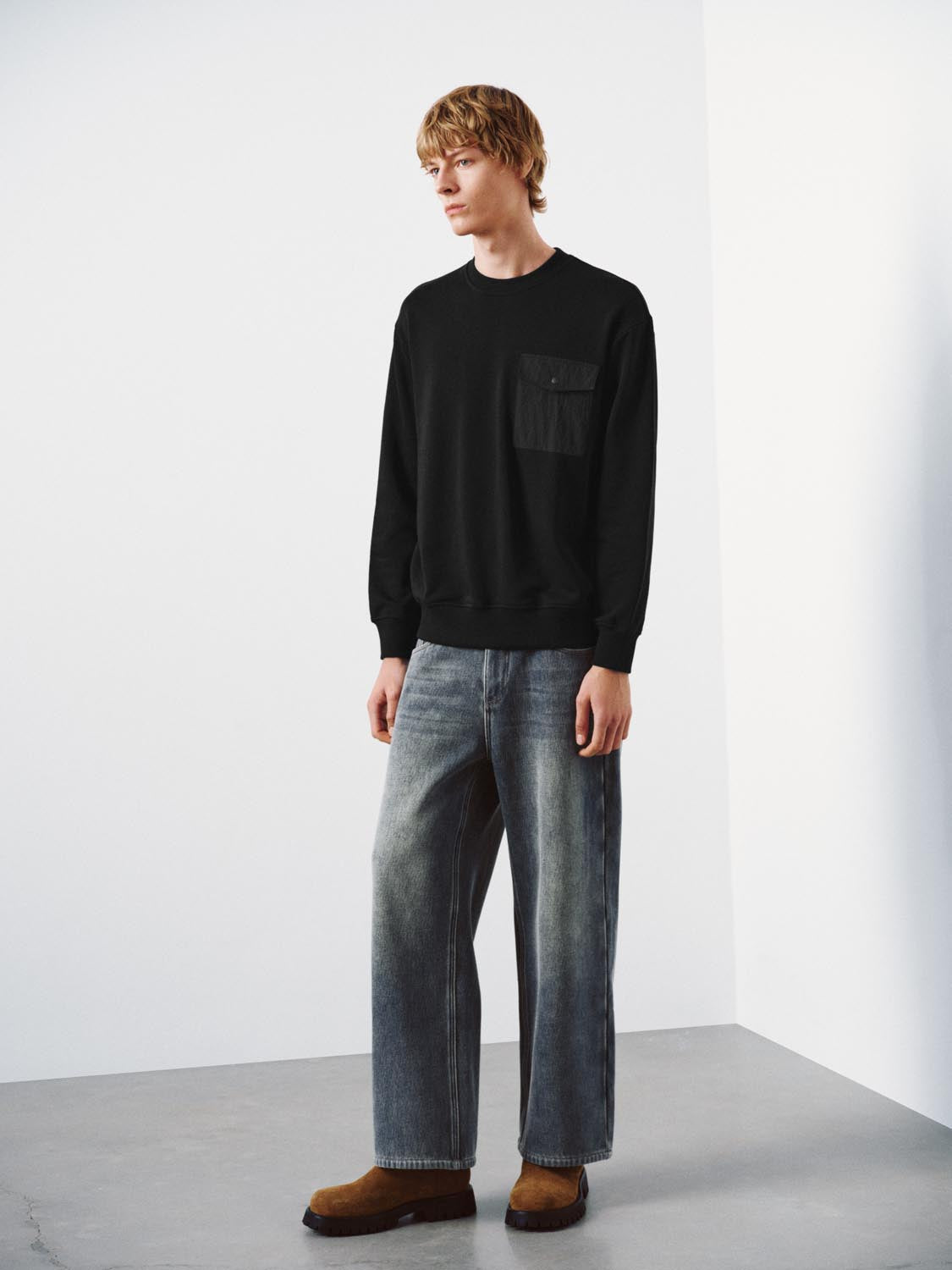 Patch Pocket Crew Neck Sweatshirts