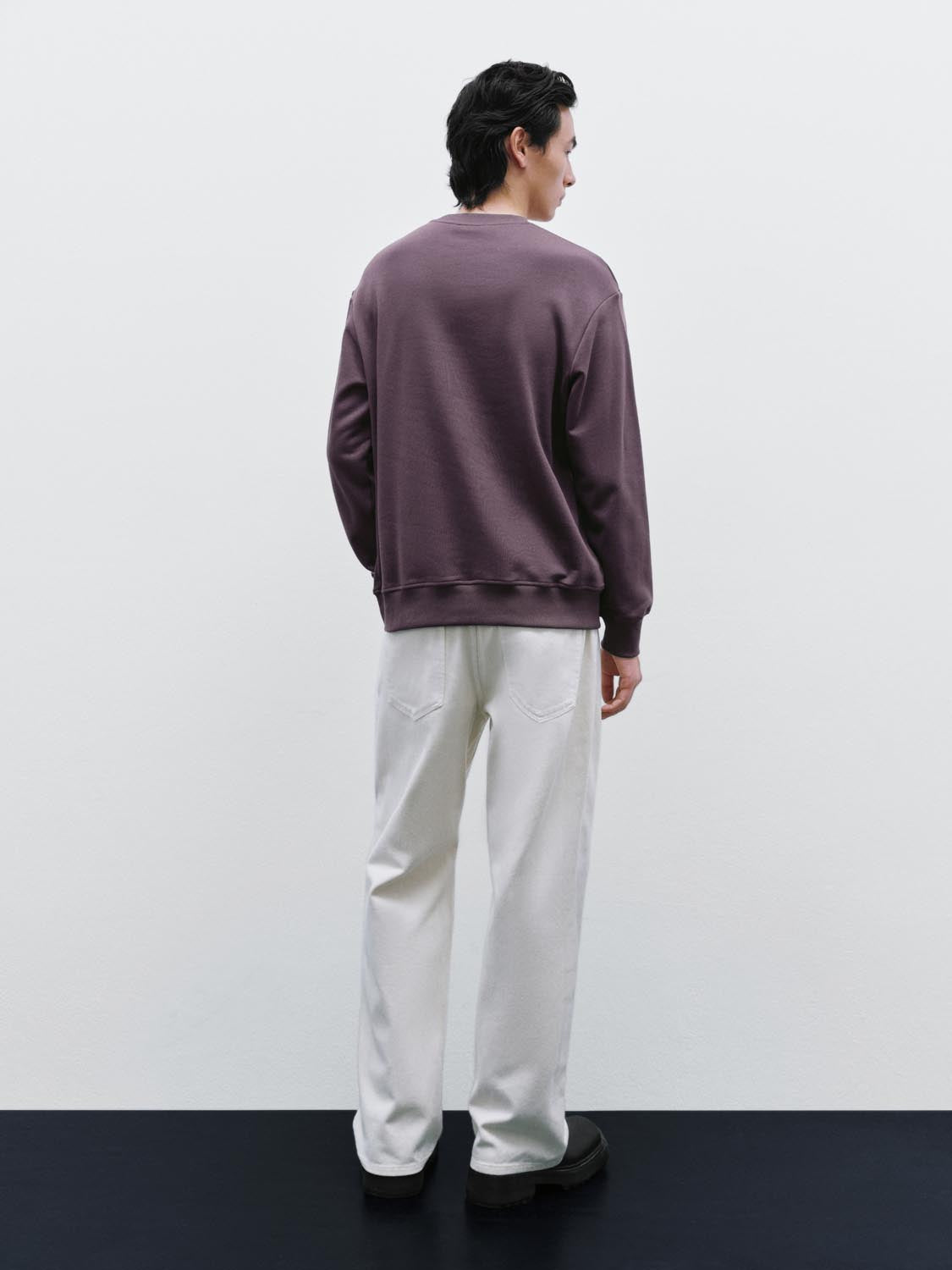 Patch Pocket Crew Neck Sweatshirts