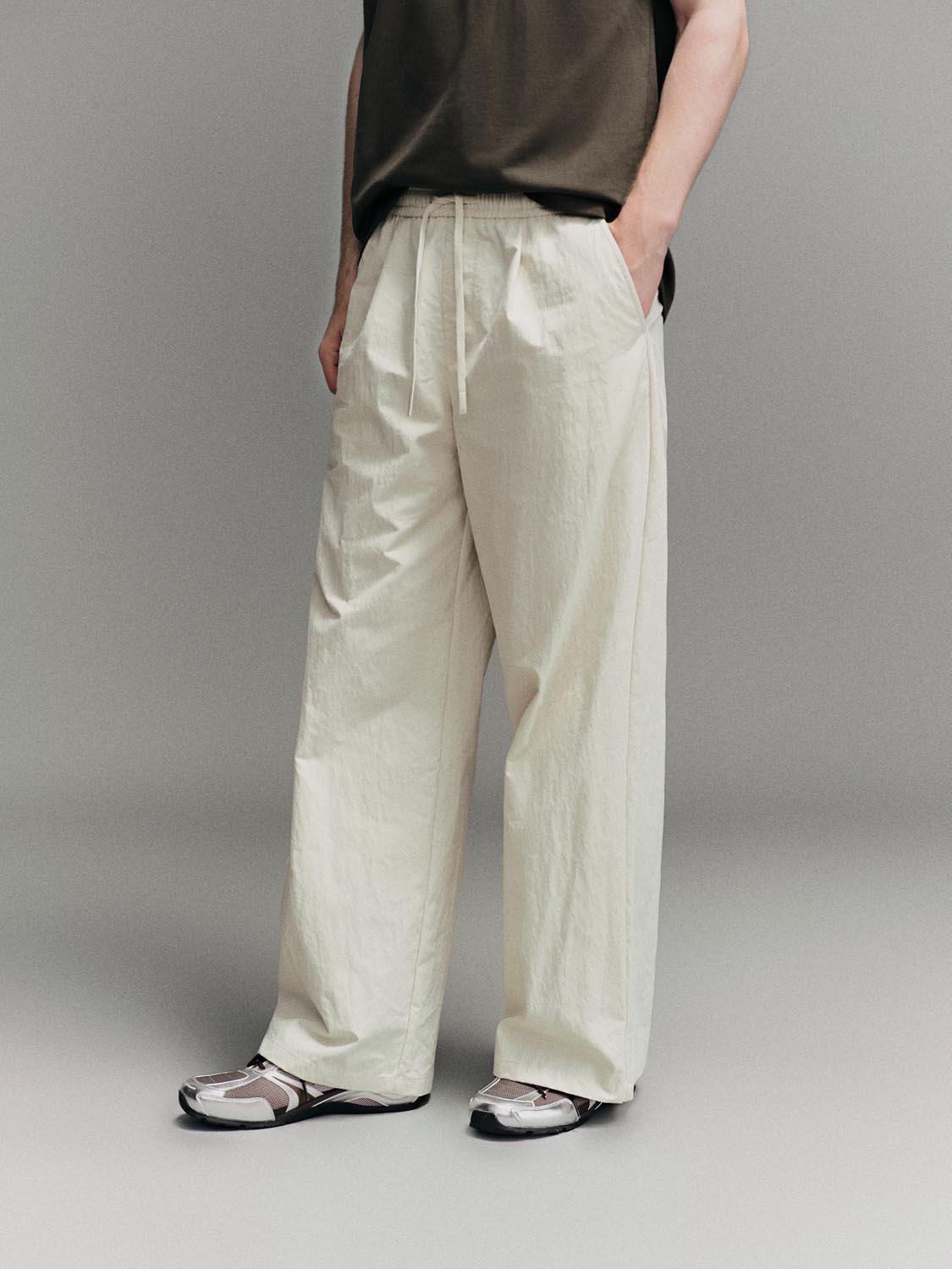 Wide-Leg Pants