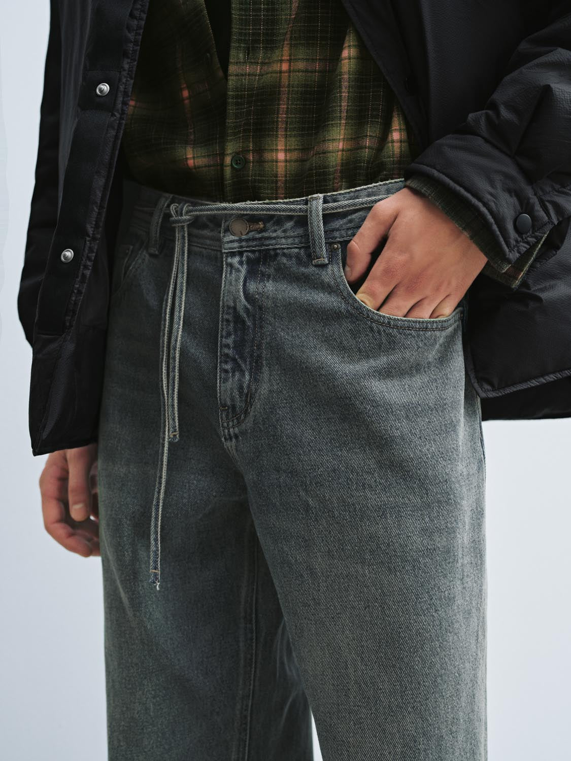 Gradient Straight Leg Jeans