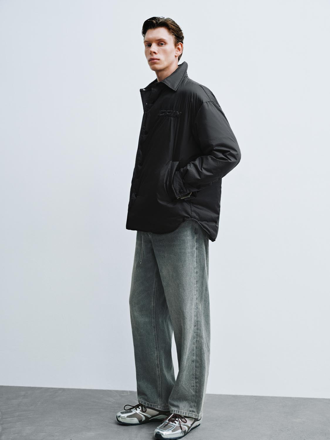 Gradient Straight Leg Jeans