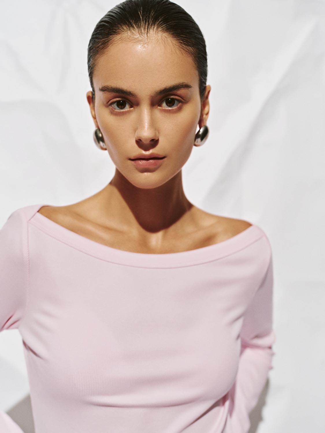 Off-the-Shoulder Long Sleeve T-Shirts