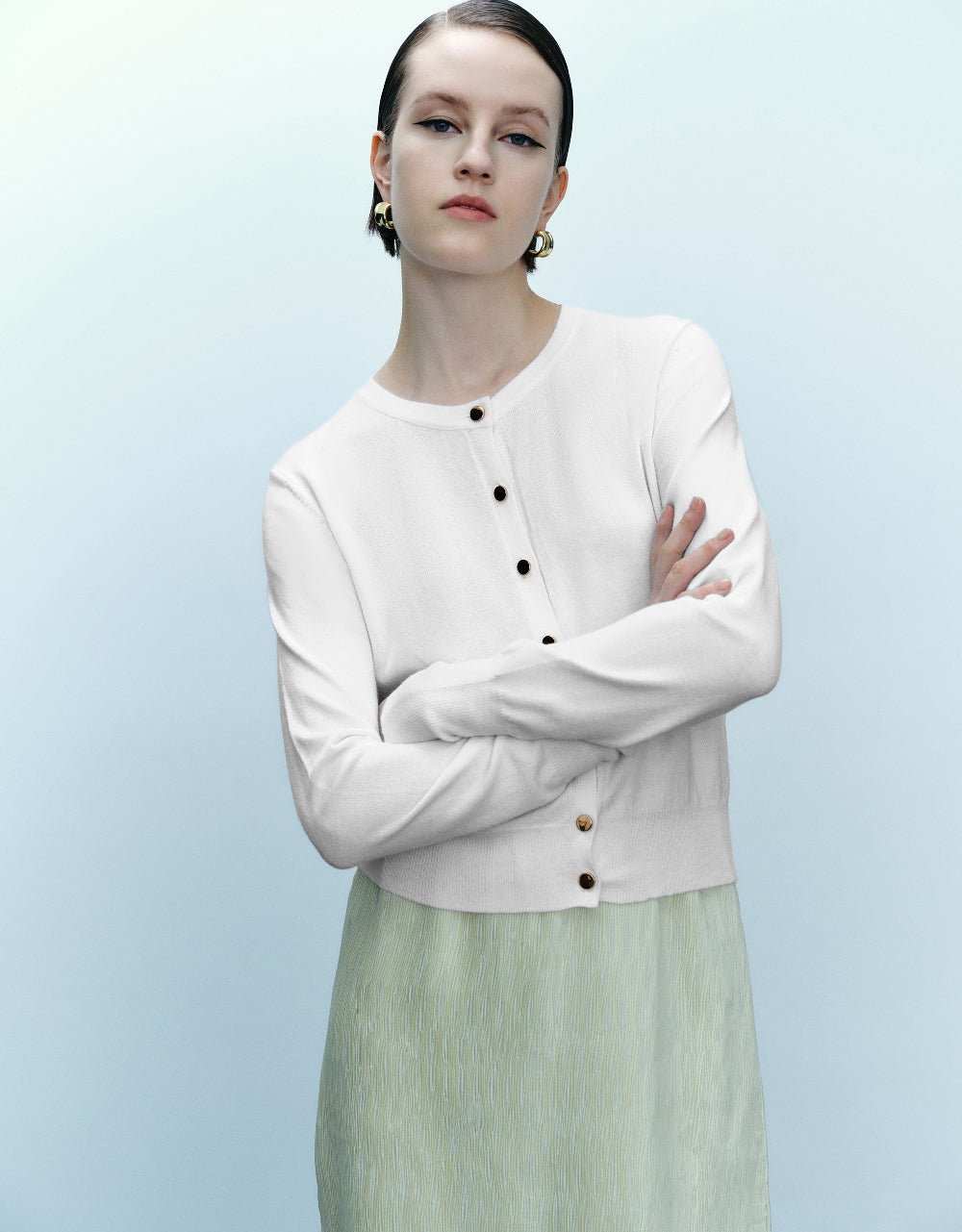 Pressed Button Crew Neck Knitted Cardigan