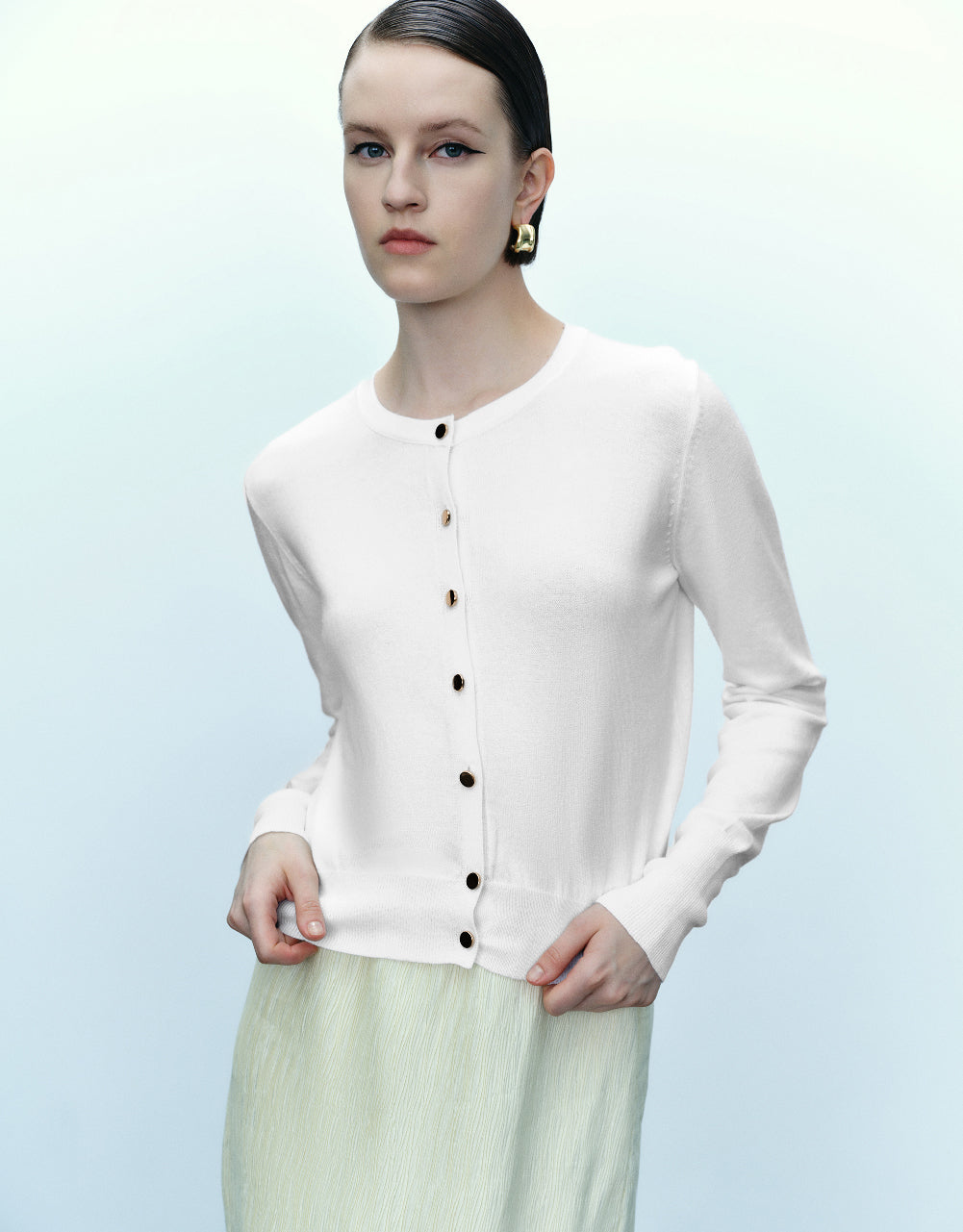 Pressed Button Crew Neck Knitted Cardigan