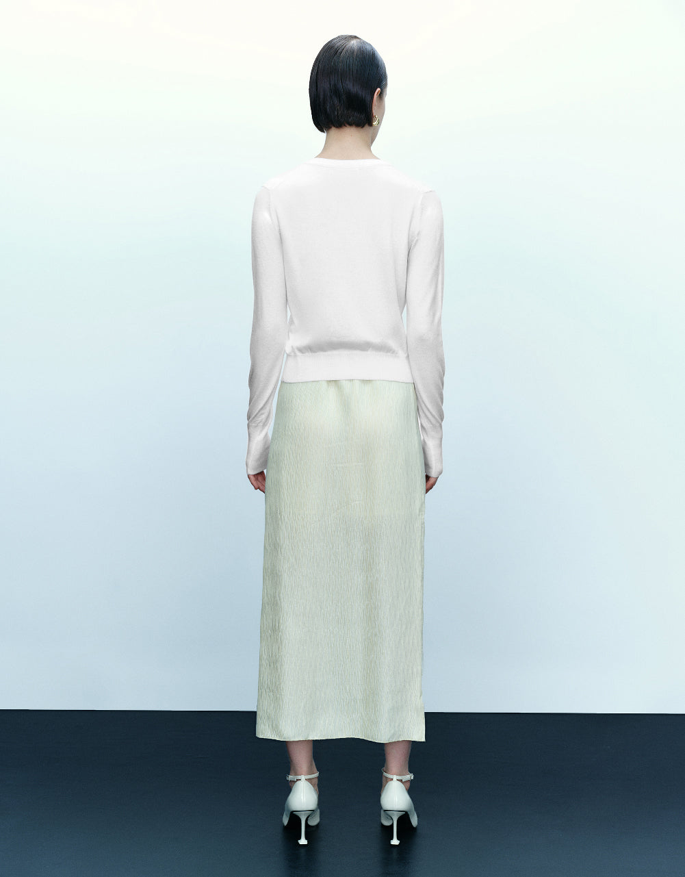 Pressed Button Crew Neck Knitted Cardigan