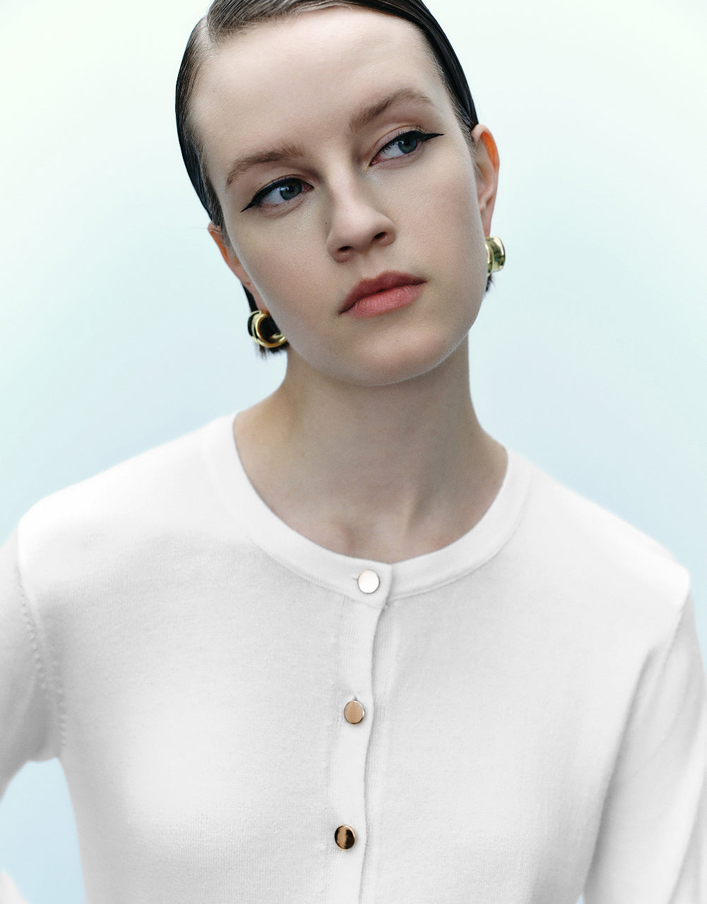 Pressed Button Crew Neck Knitted Cardigan