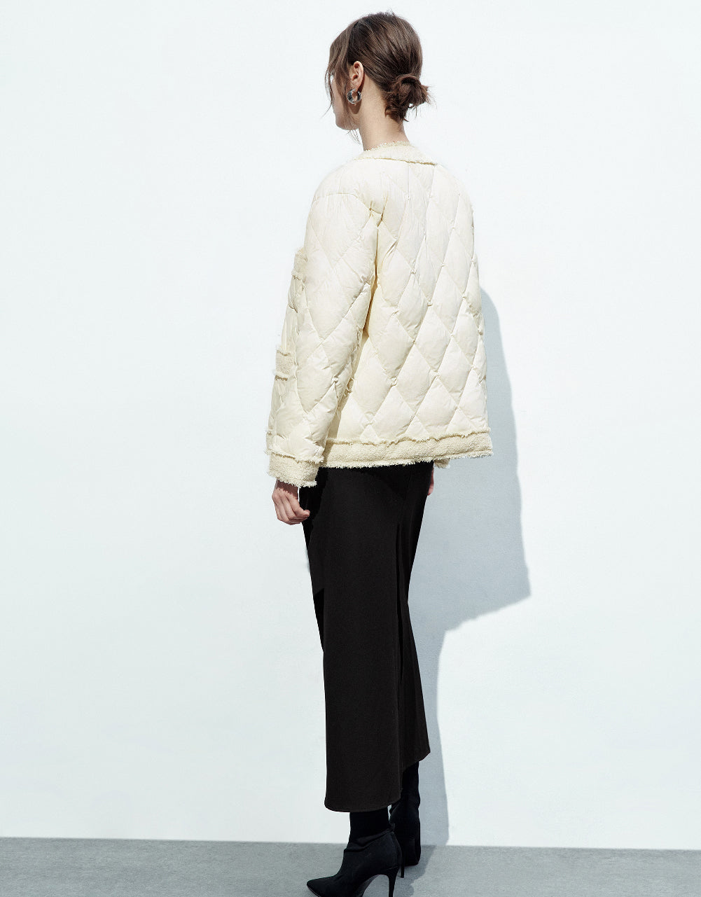Raw Hem V-Neck Down Jacket