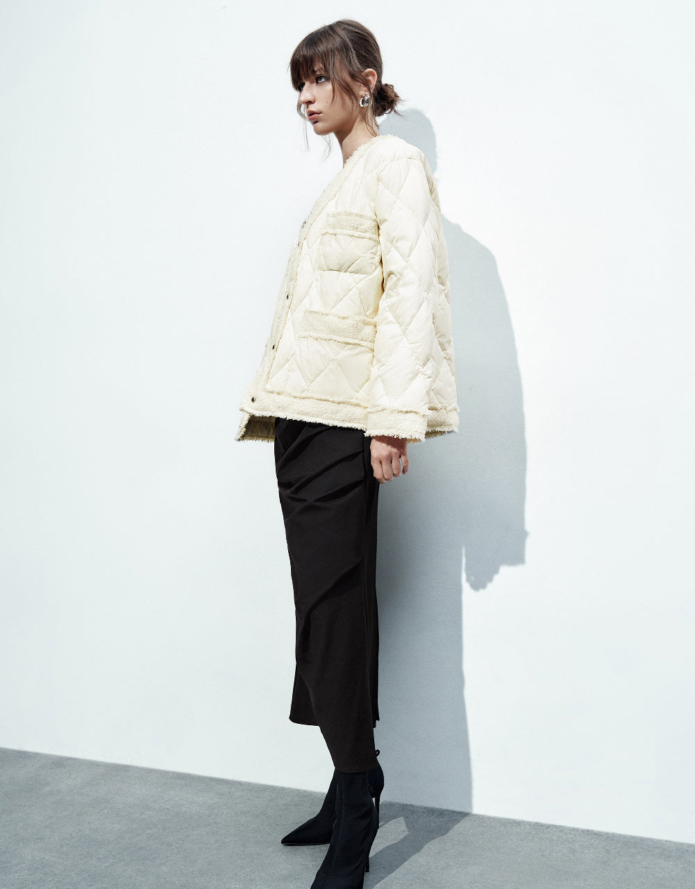 Raw Hem V-Neck Down Jacket