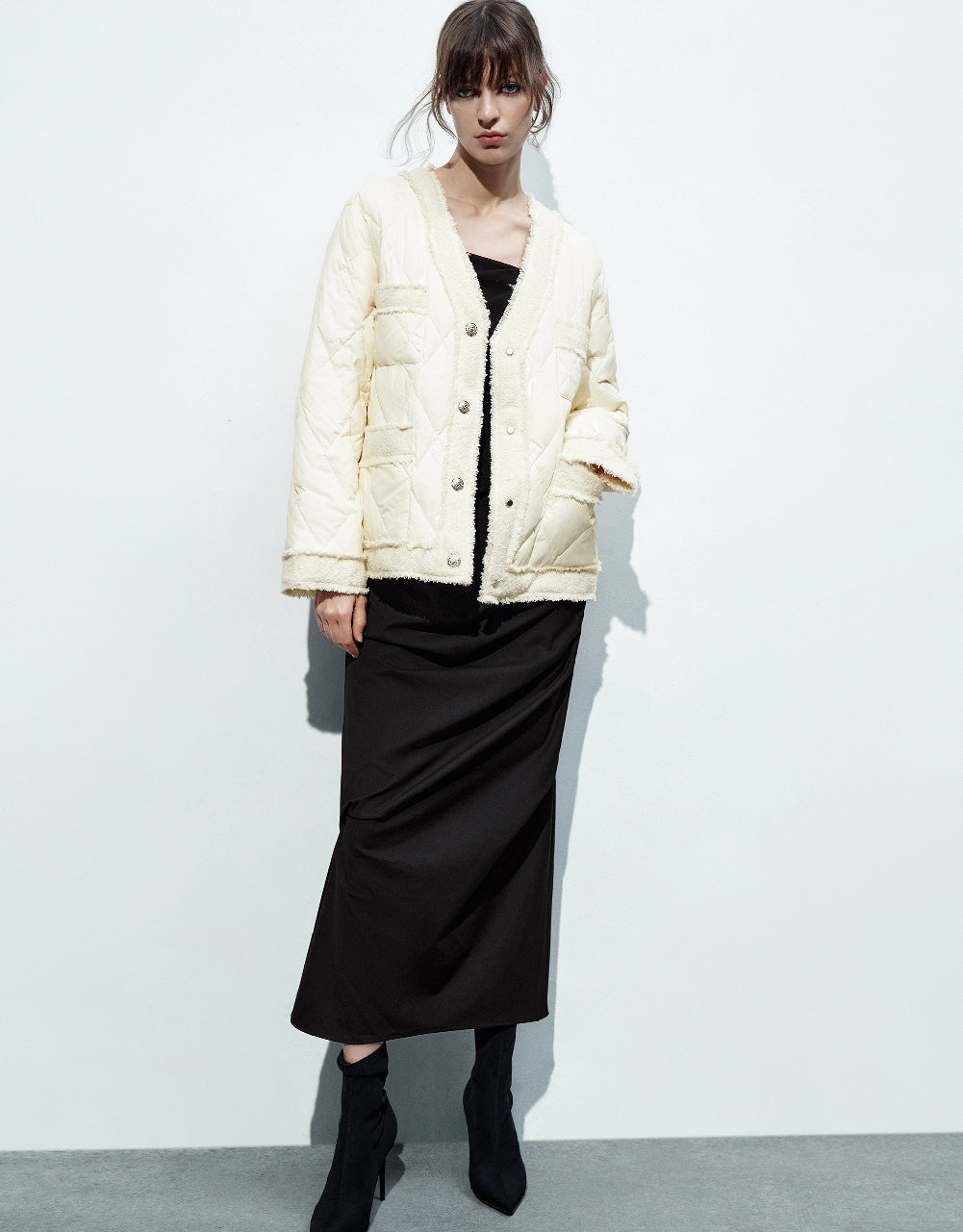 Raw Hem V-Neck Down Jacket