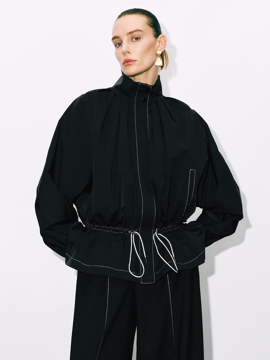 Loose Straight Jacket