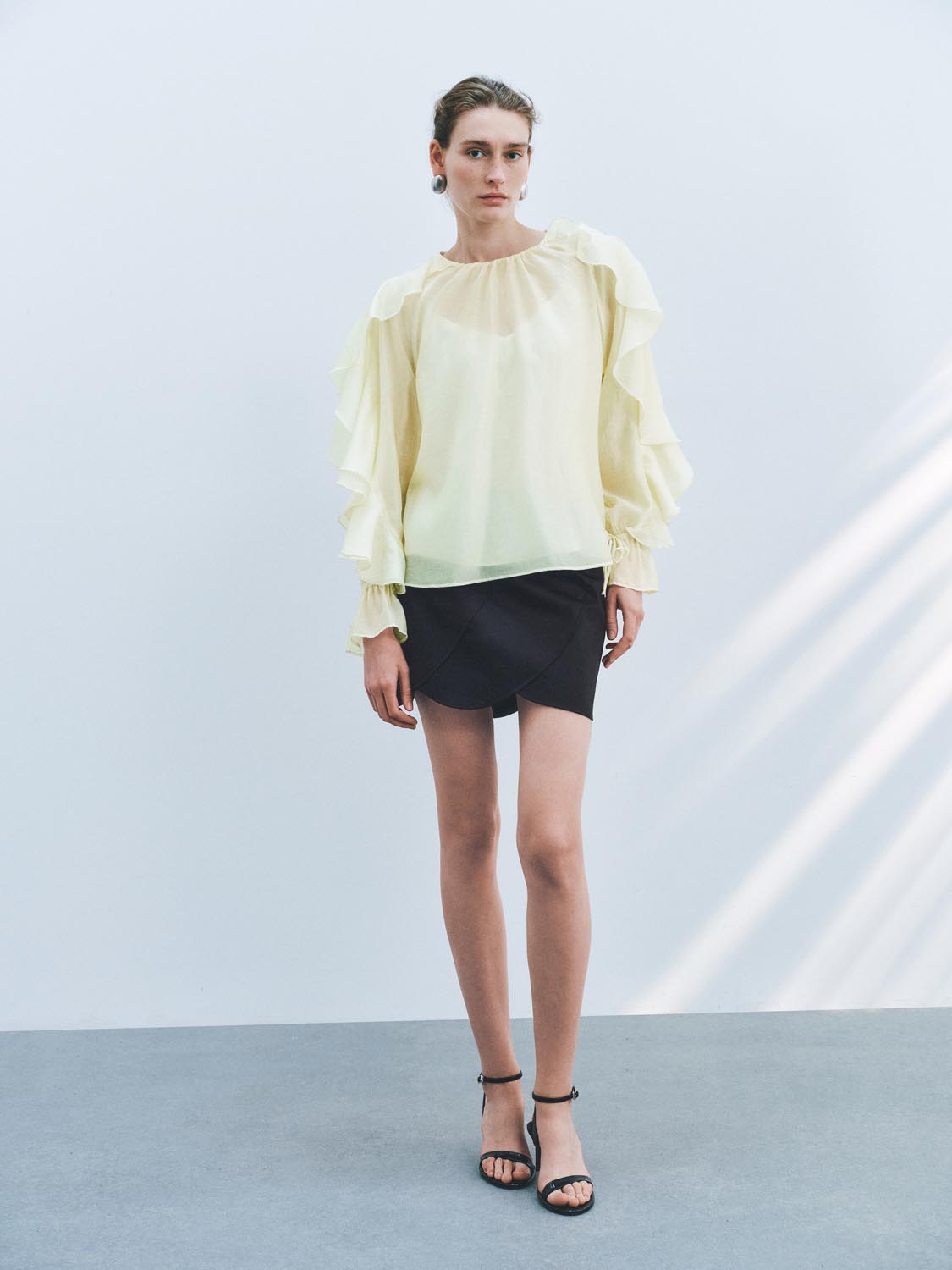 Slip Ruffle Overhead Shirt