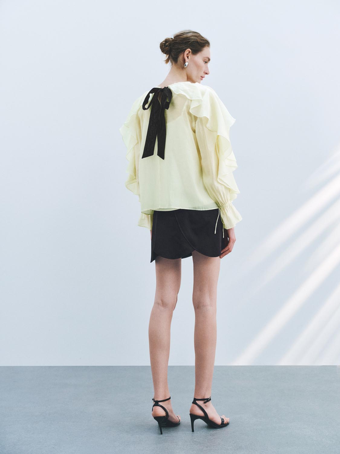 Slip Ruffle Overhead Shirt