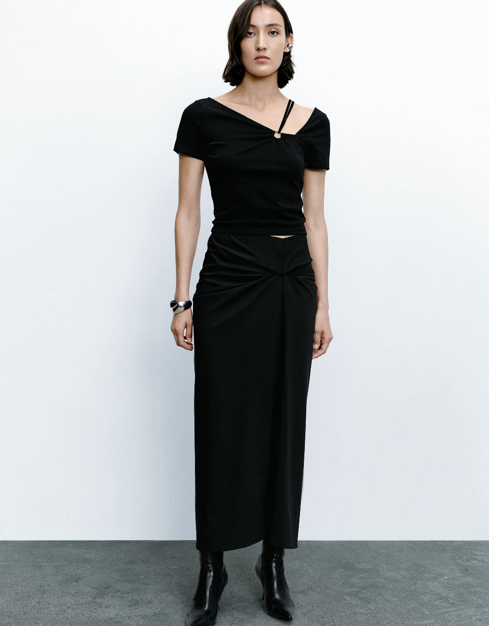 One Shoulder Skinny T-Shirt