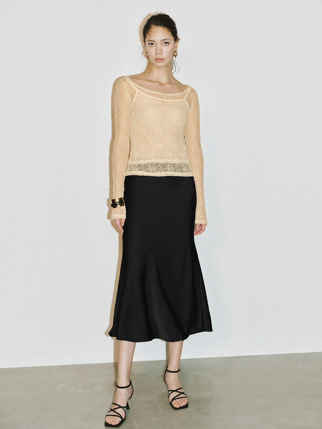 Round Neck Textured T-Shirts