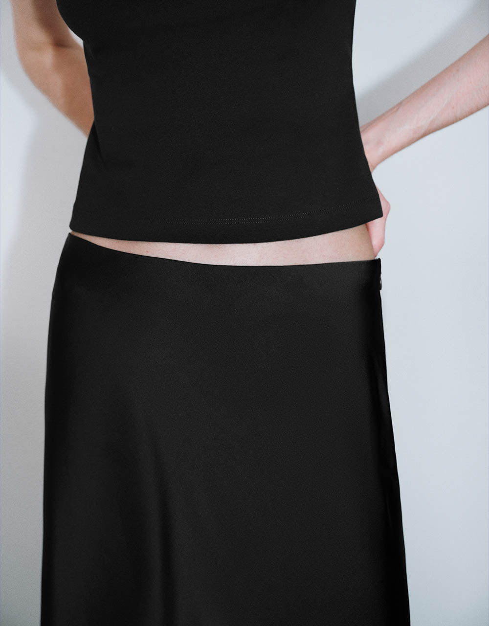 Midi Fishtail Skirt