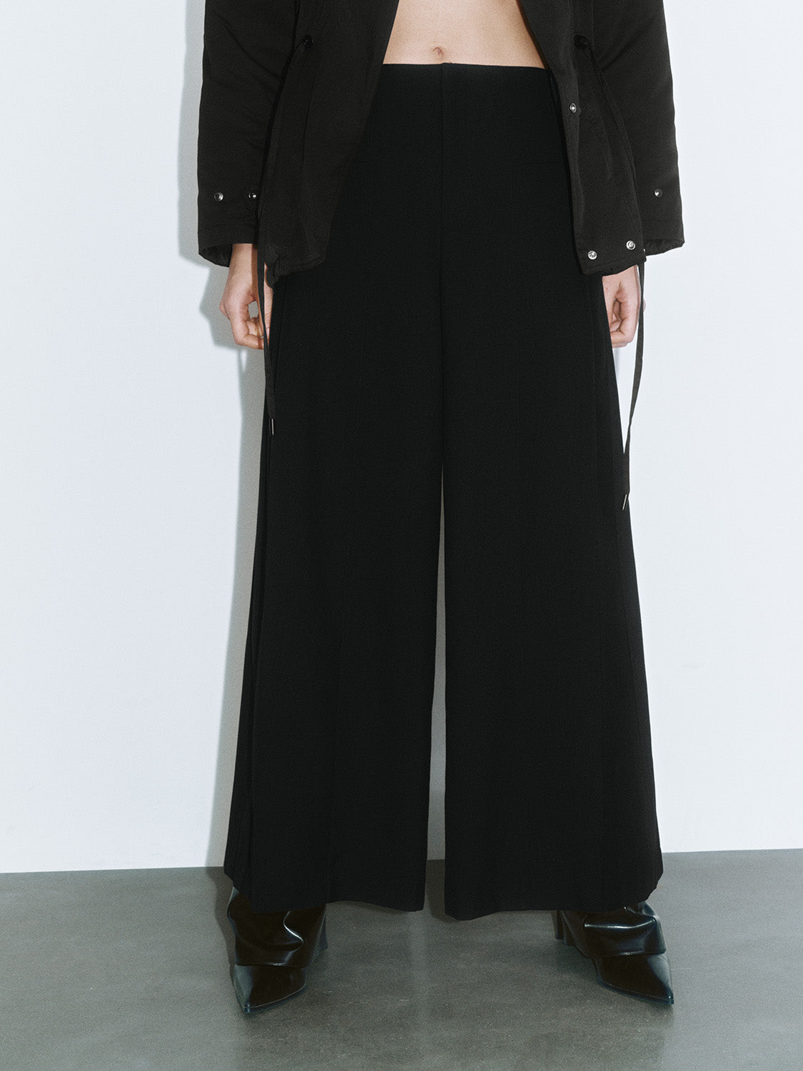 Glamor Wide-Leg Pants