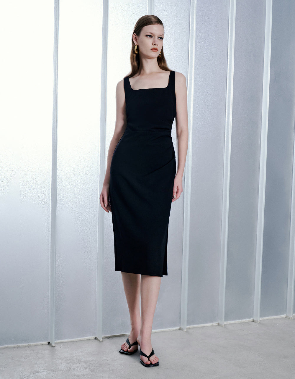 Ruched Sleeveless Straight Dress