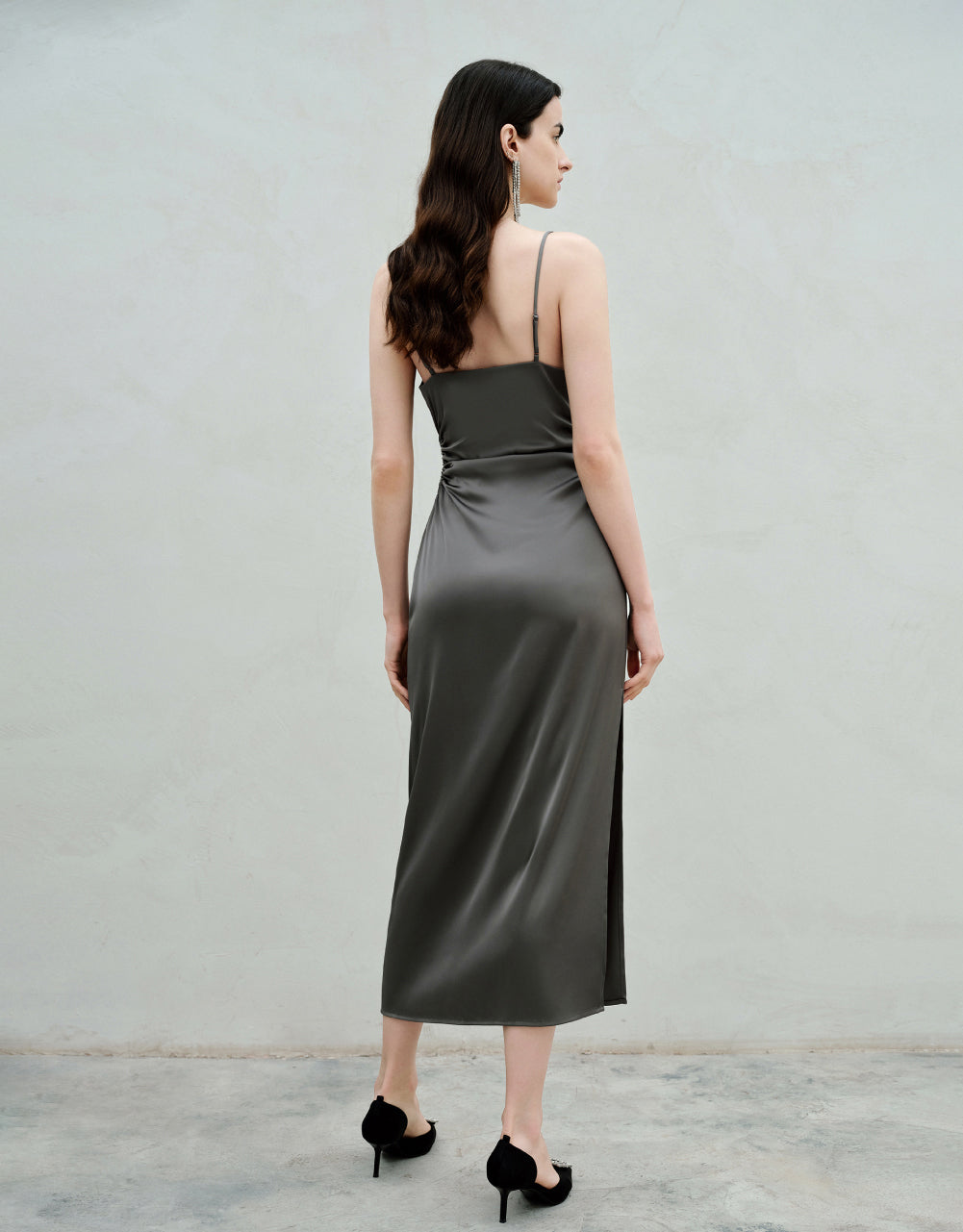 Ruched Sleeveless Midi Skinny Dress